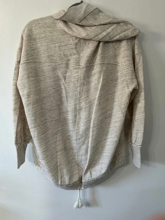 Free People Beach Arrival Hoodie XS Slouchy Heathered Grey with Toggle Detail - Picture 8 of 16